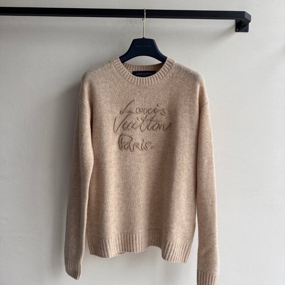 Louis Vuitton Cursive Signature Pullover - Picture 5 of 12